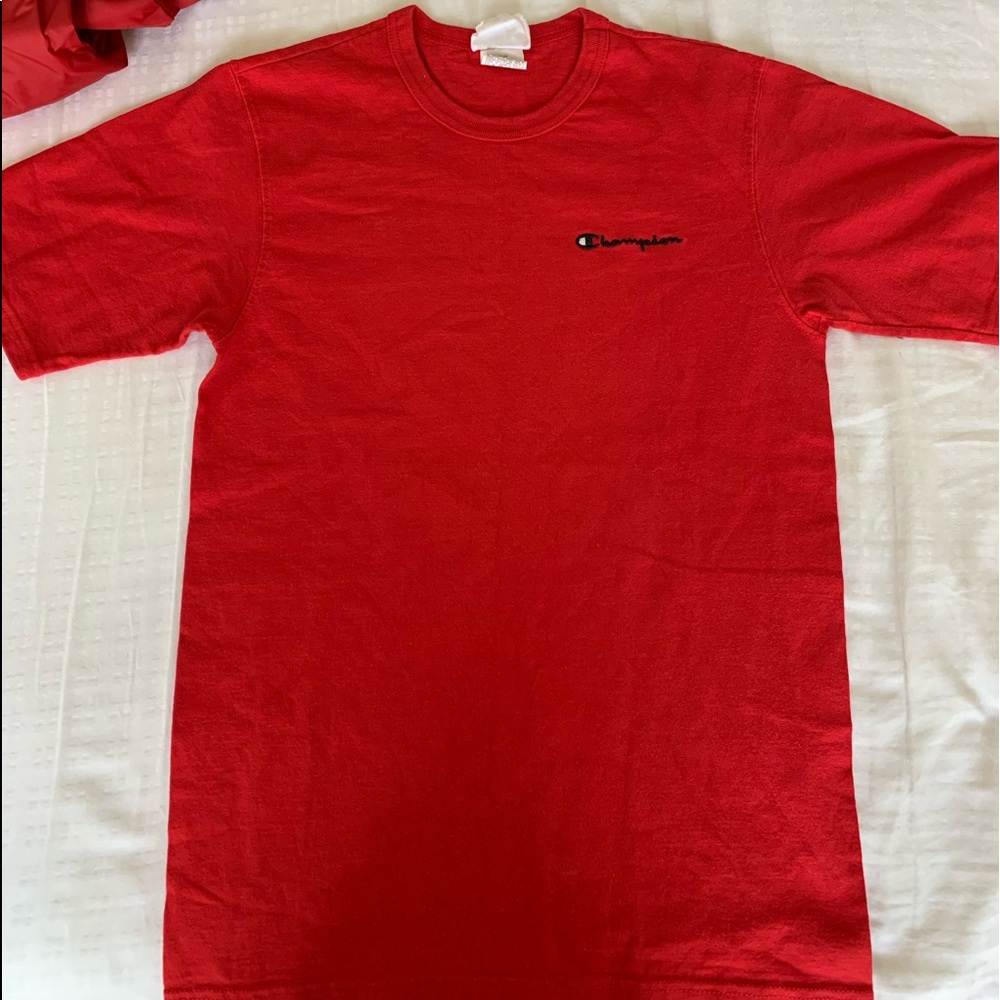 Red Champion T-Shirt❤️